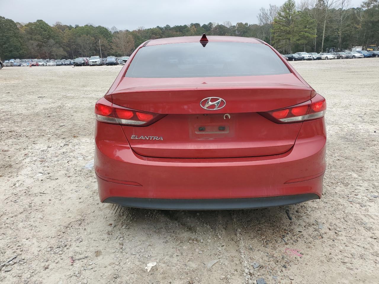 2018 Hyundai Elantra - Image 6