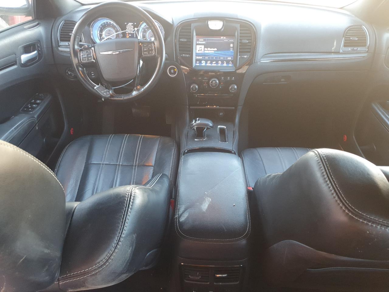 2014 Chrysler 300 - Image 8