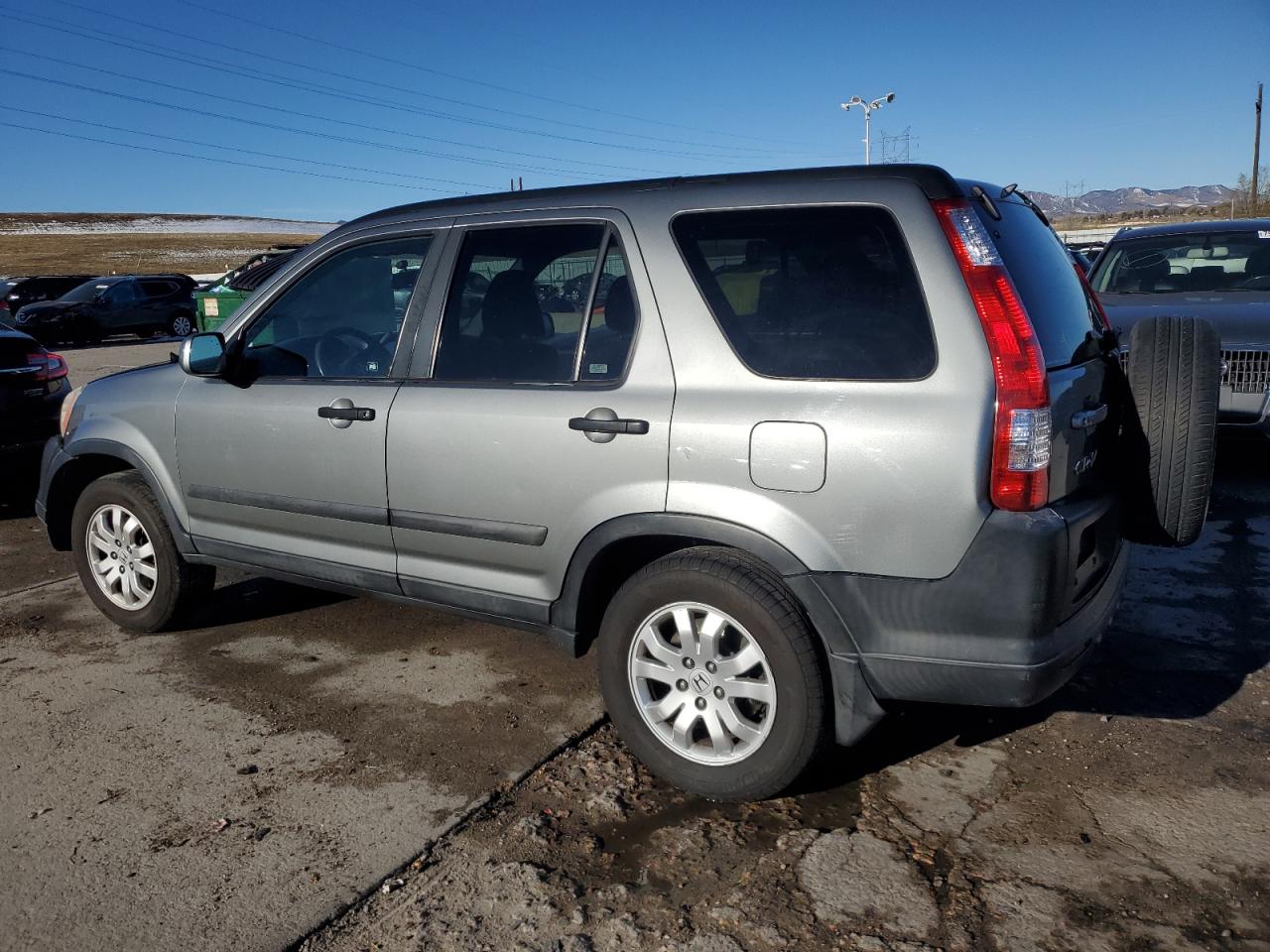 2006 Honda CR-V - Image 2