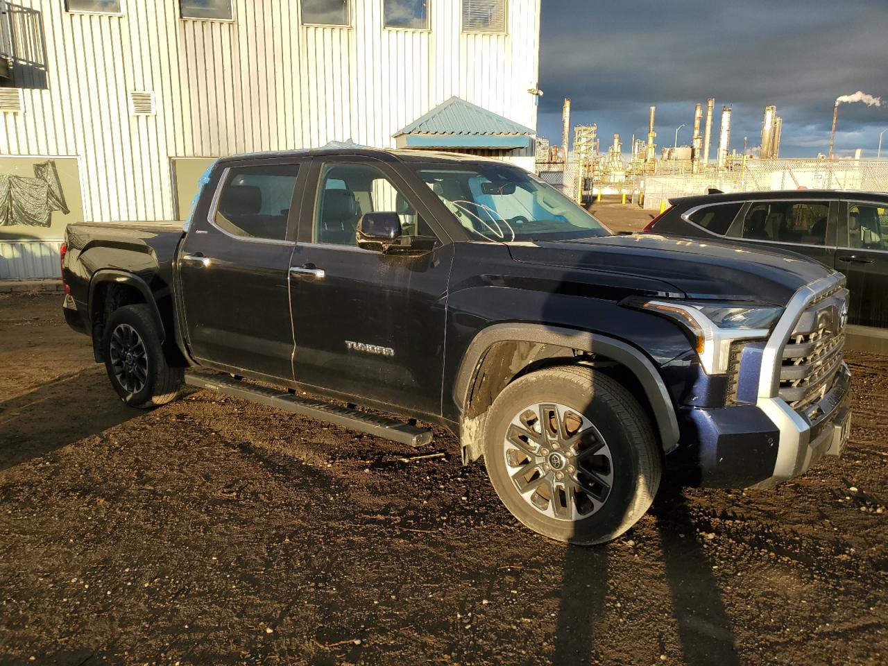 2023 Toyota Tundra - Image 4