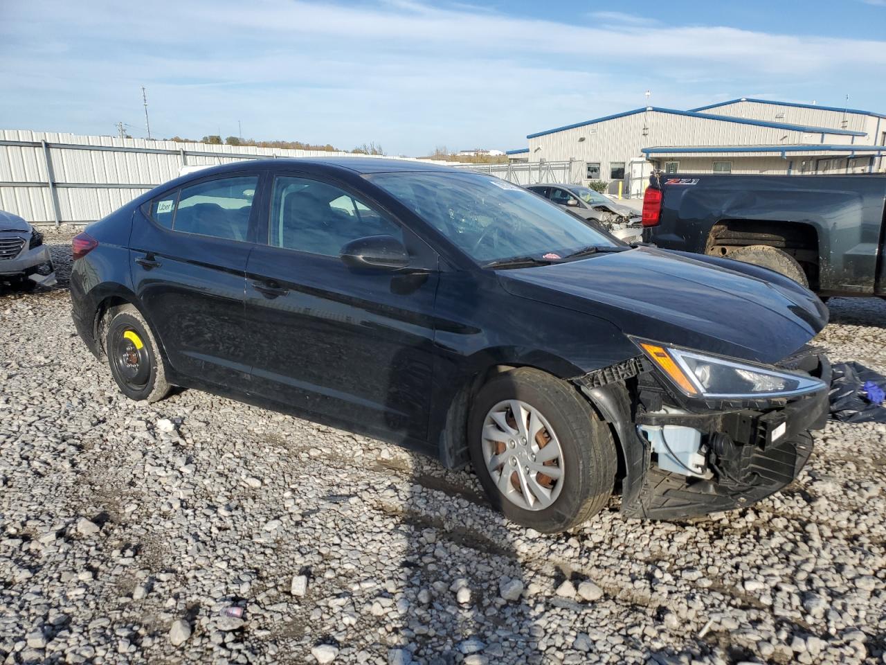 2020 Hyundai Elantra - Image 4
