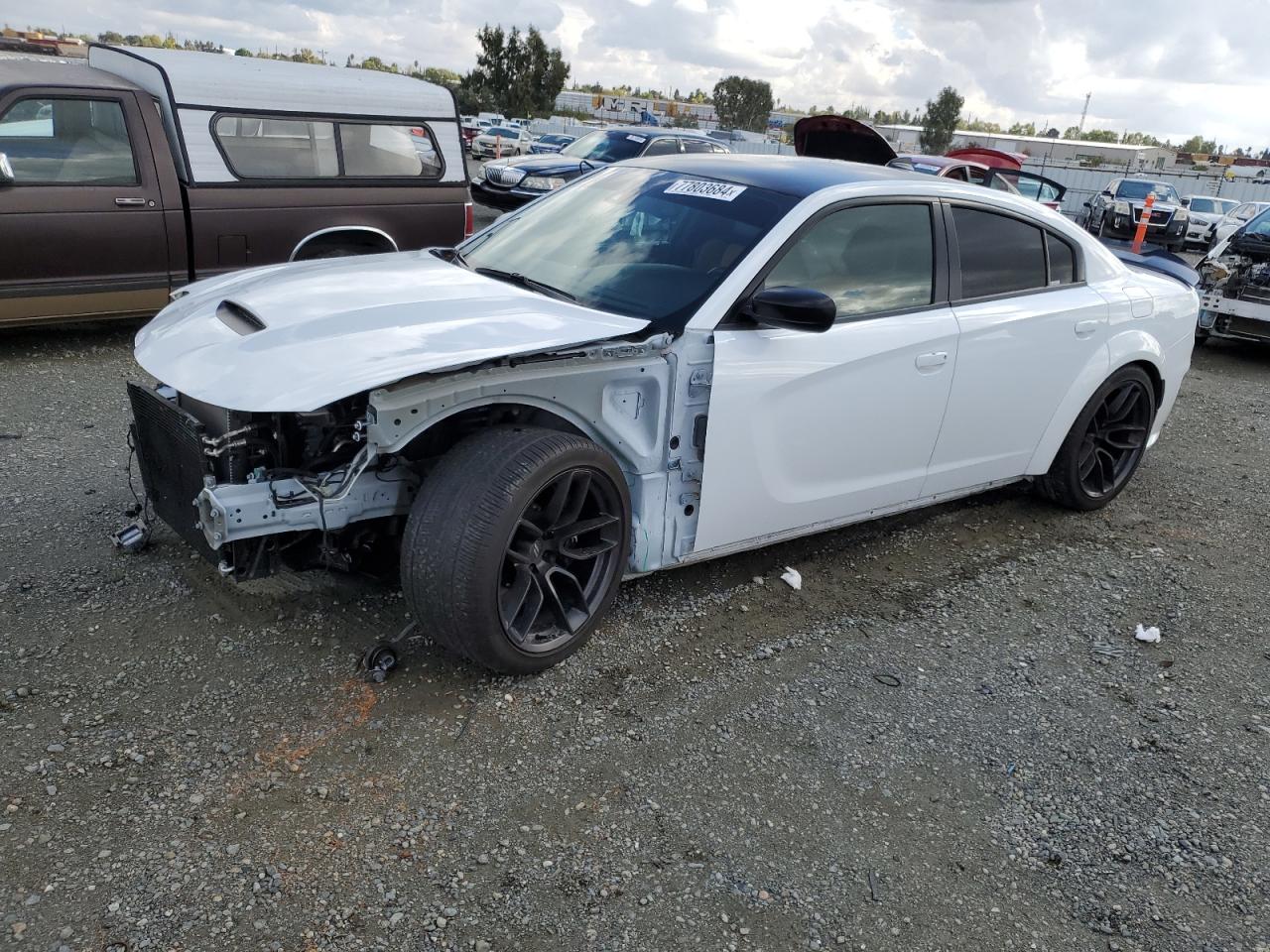 VIN 2C3CDXGJ7NH135802 2022 DODGE CHARGER no.1