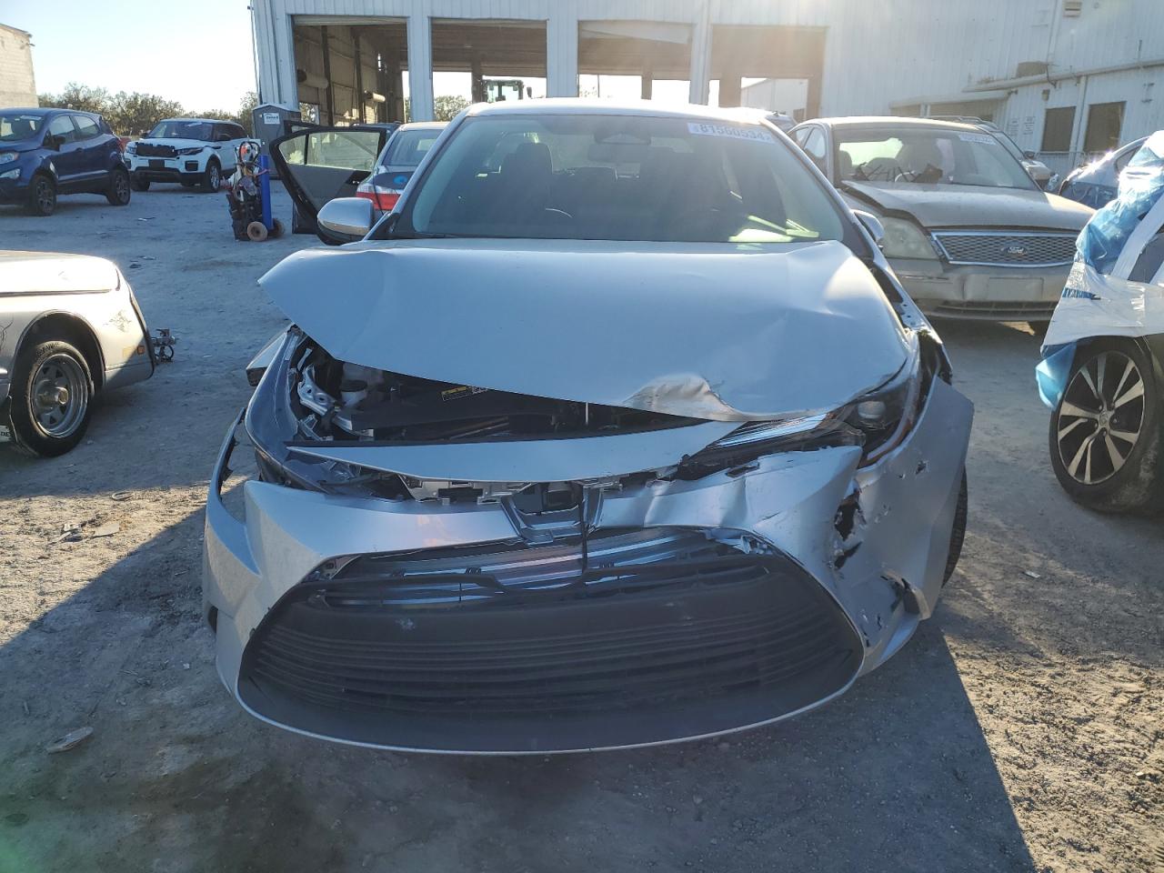 VIN 5YFB4MDE5RP186616 2024 TOYOTA COROLLA no.5