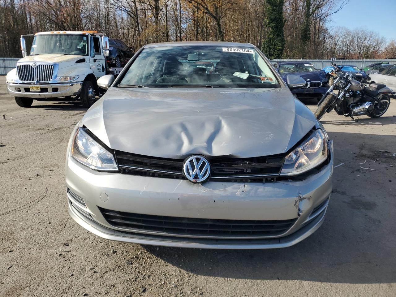 2016 Volkswagen Golf - Image 5