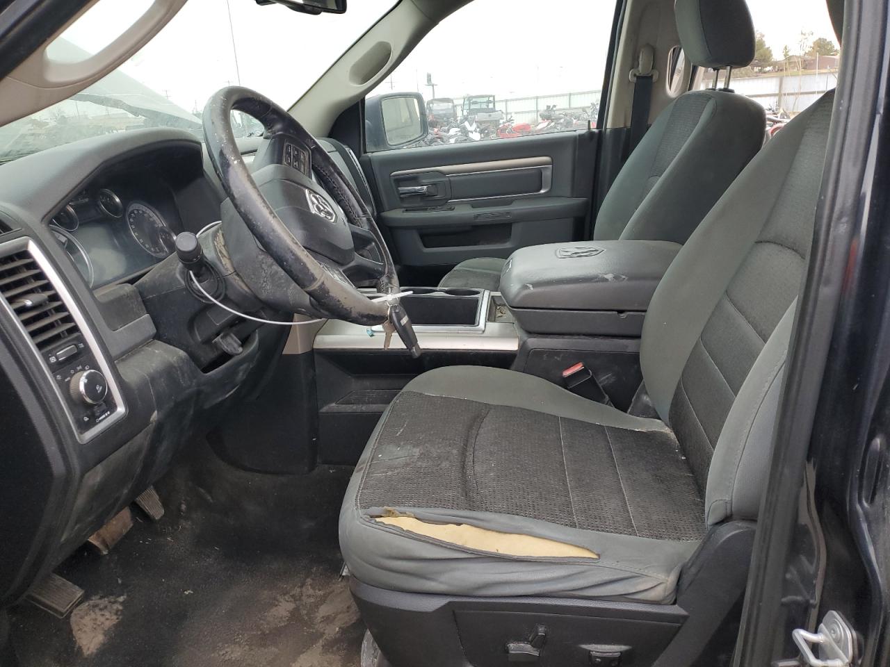 2014 RAM 1500 - Image 7