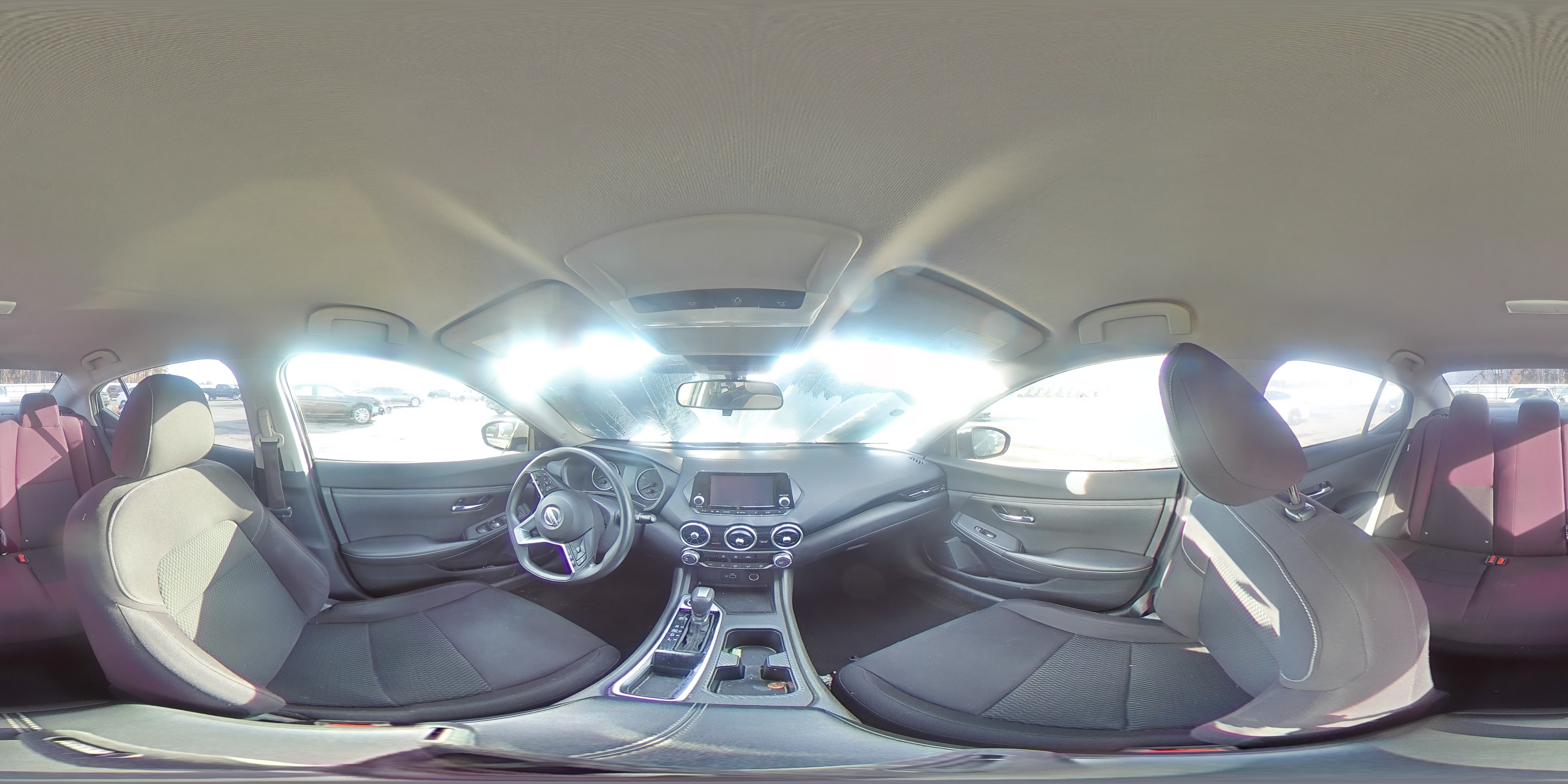 2020 Nissan Sentra - Image 13