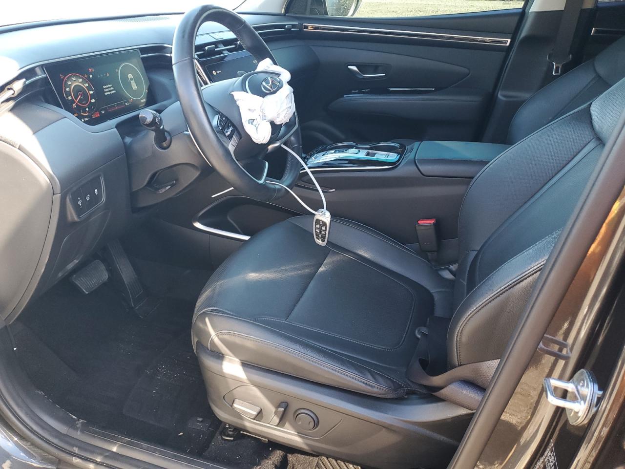 2022 Hyundai Tucson - Image 7
