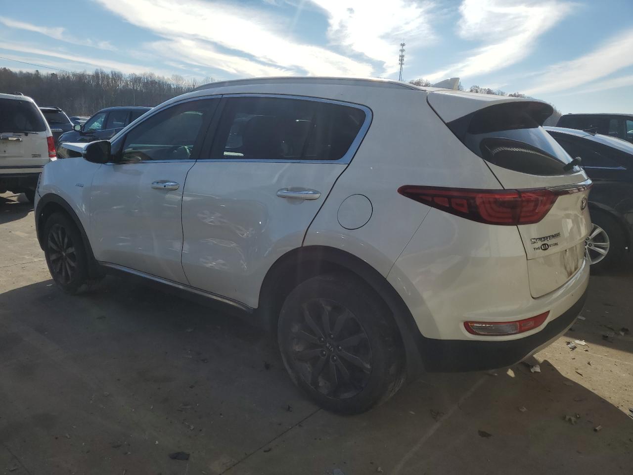 2019 Kia Sportage - Image 2