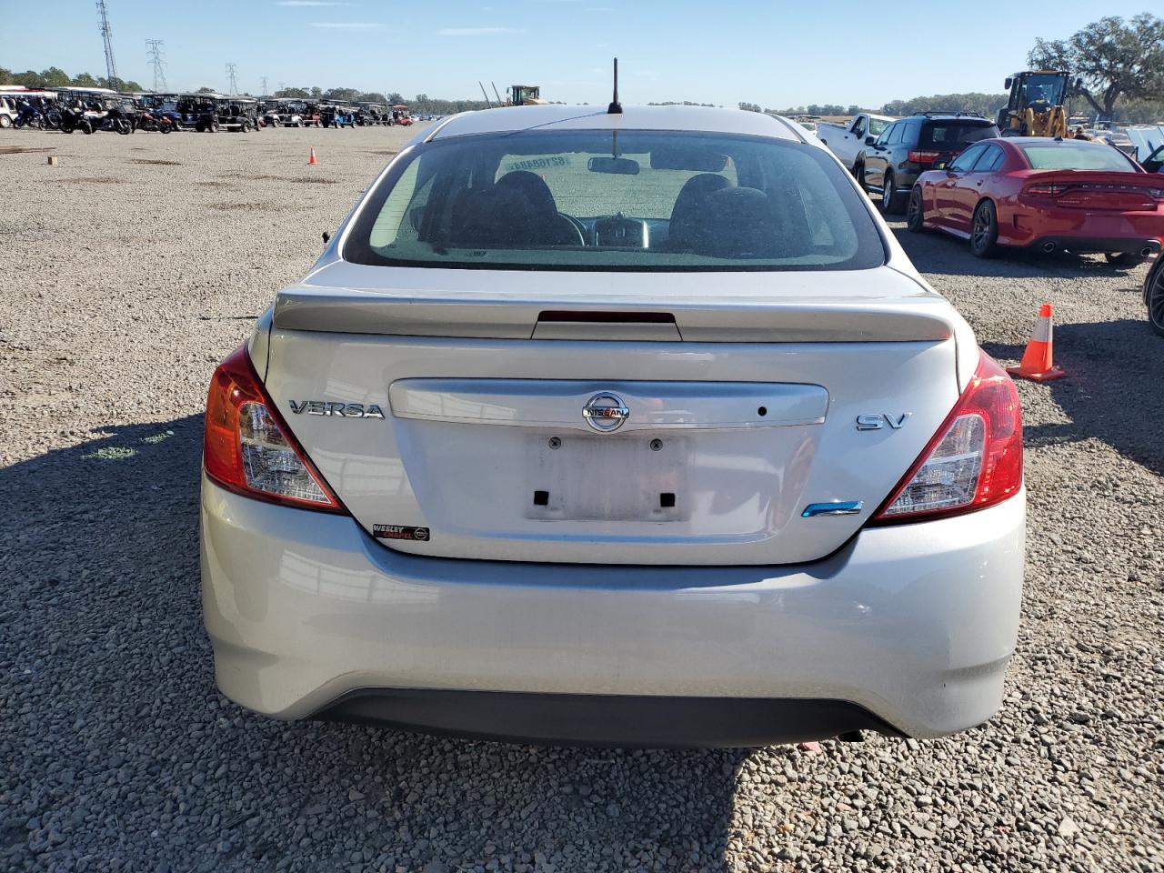 2015 Nissan Versa S VIN: 3N1CN7AP0FL917389 Lot: 82168484