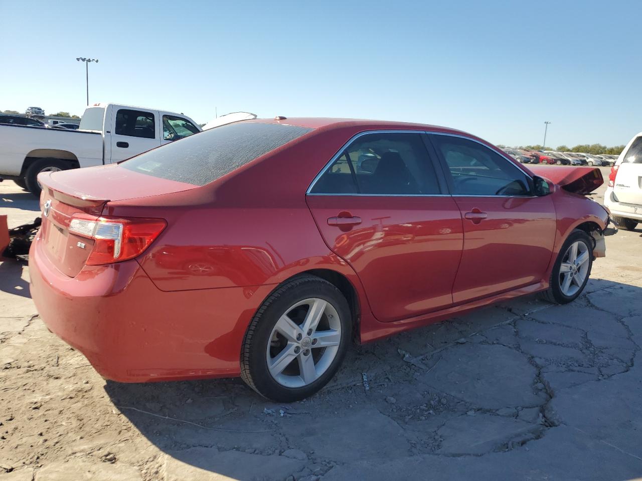 VIN 4T1BF1FK0DU668557 2013 TOYOTA CAMRY no.3