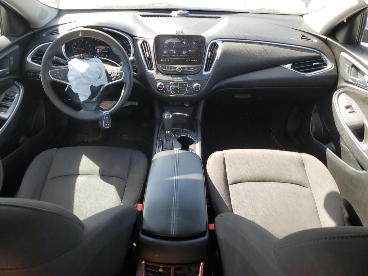 2019 Chevrolet Malibu - Image 8