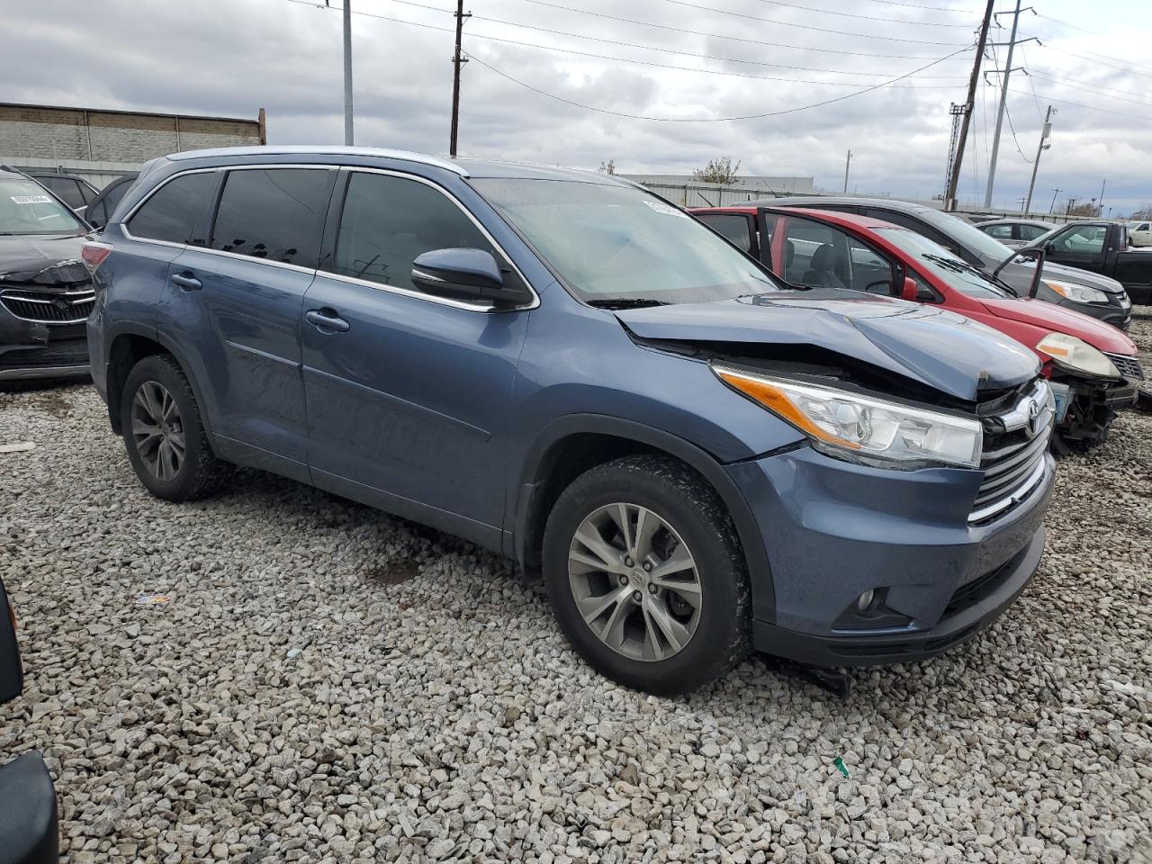 2015 Toyota Highlander - Image 4