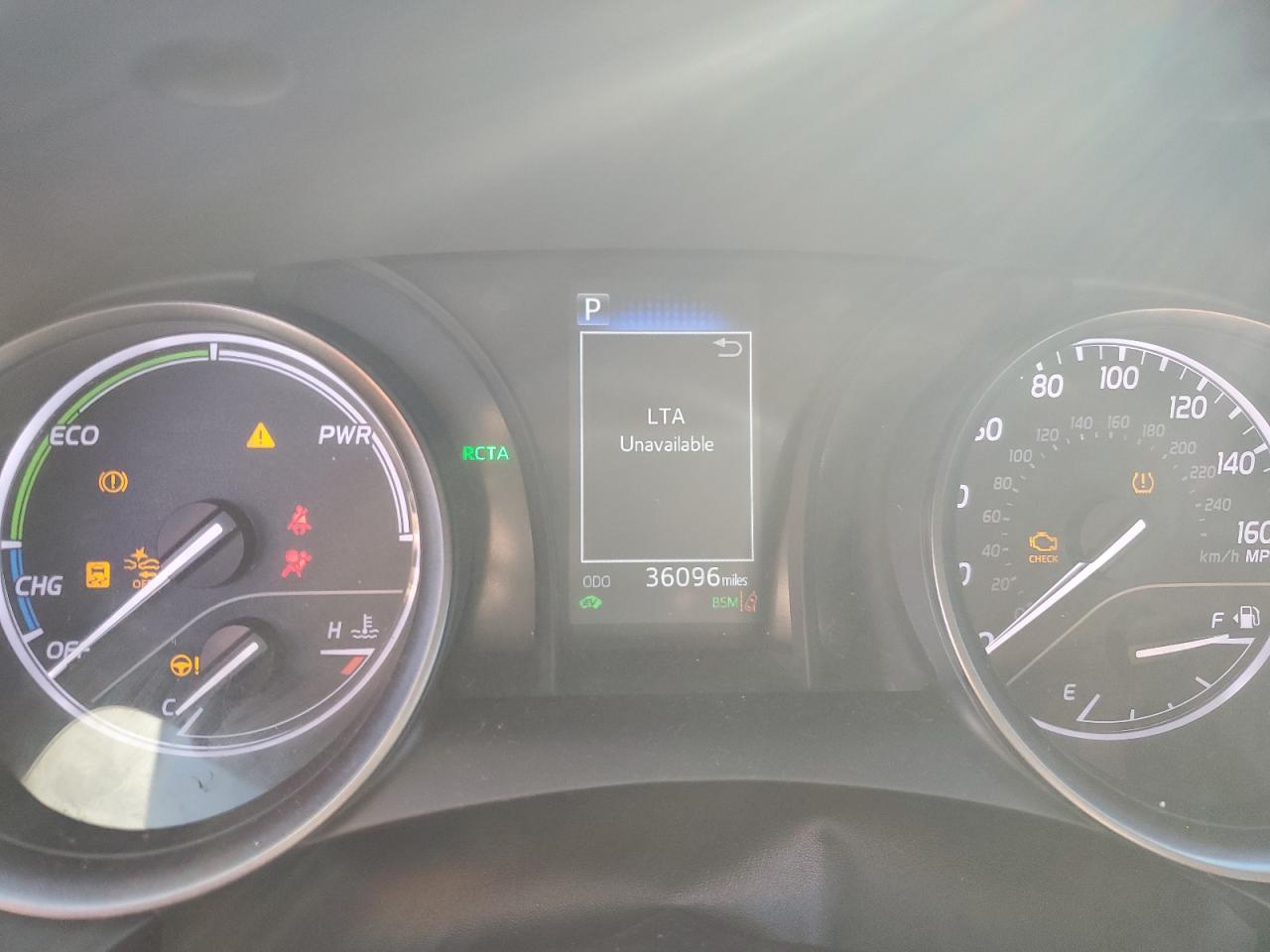 2021 Toyota Camry - Image 9