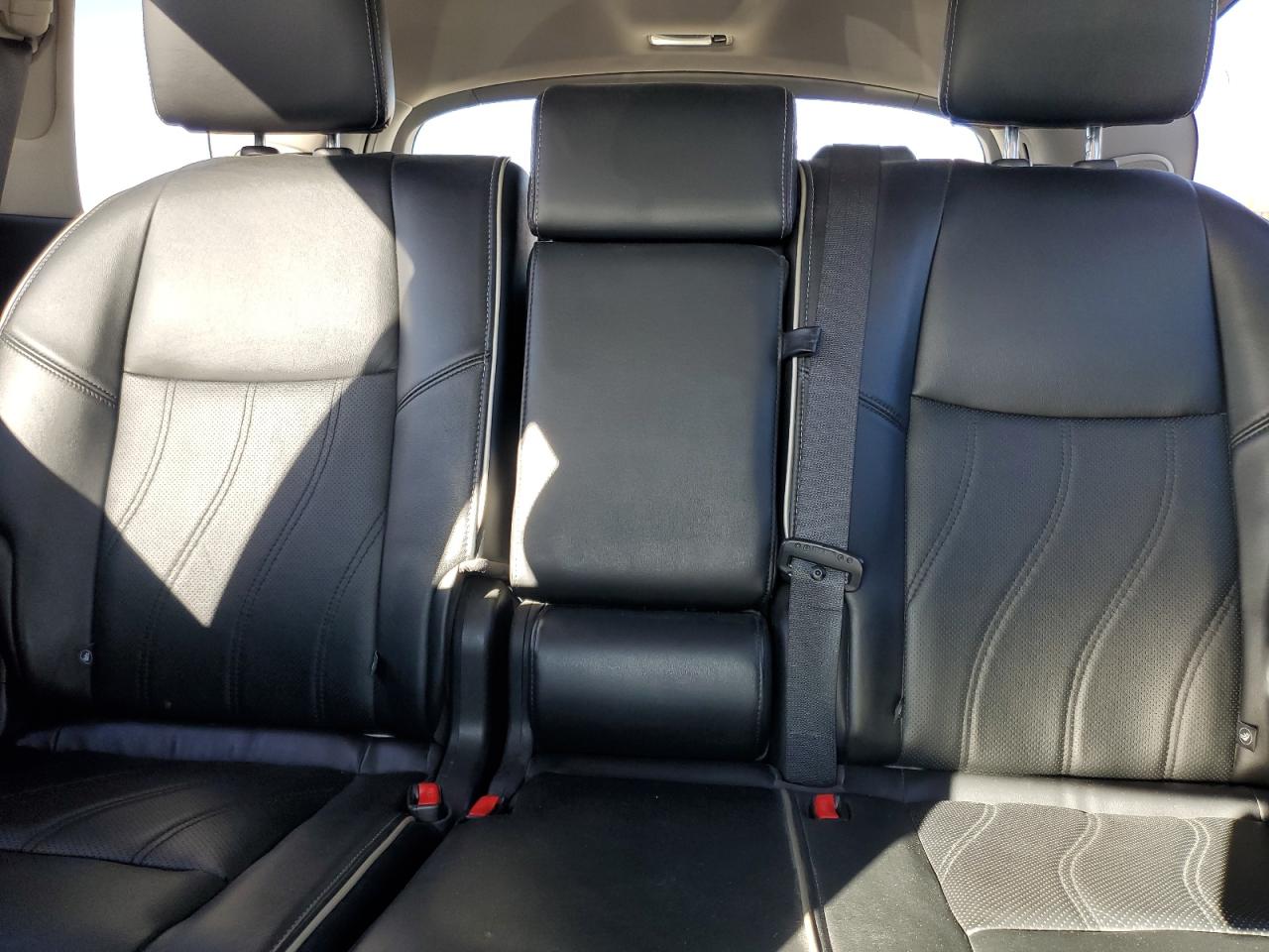 2017 Infiniti QX60 - Image 10