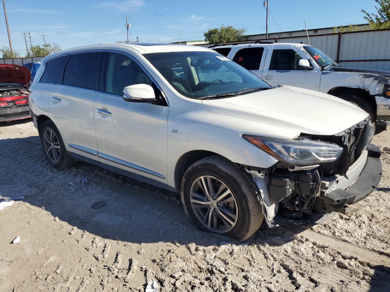 2018 Infiniti QX60 - Image 4