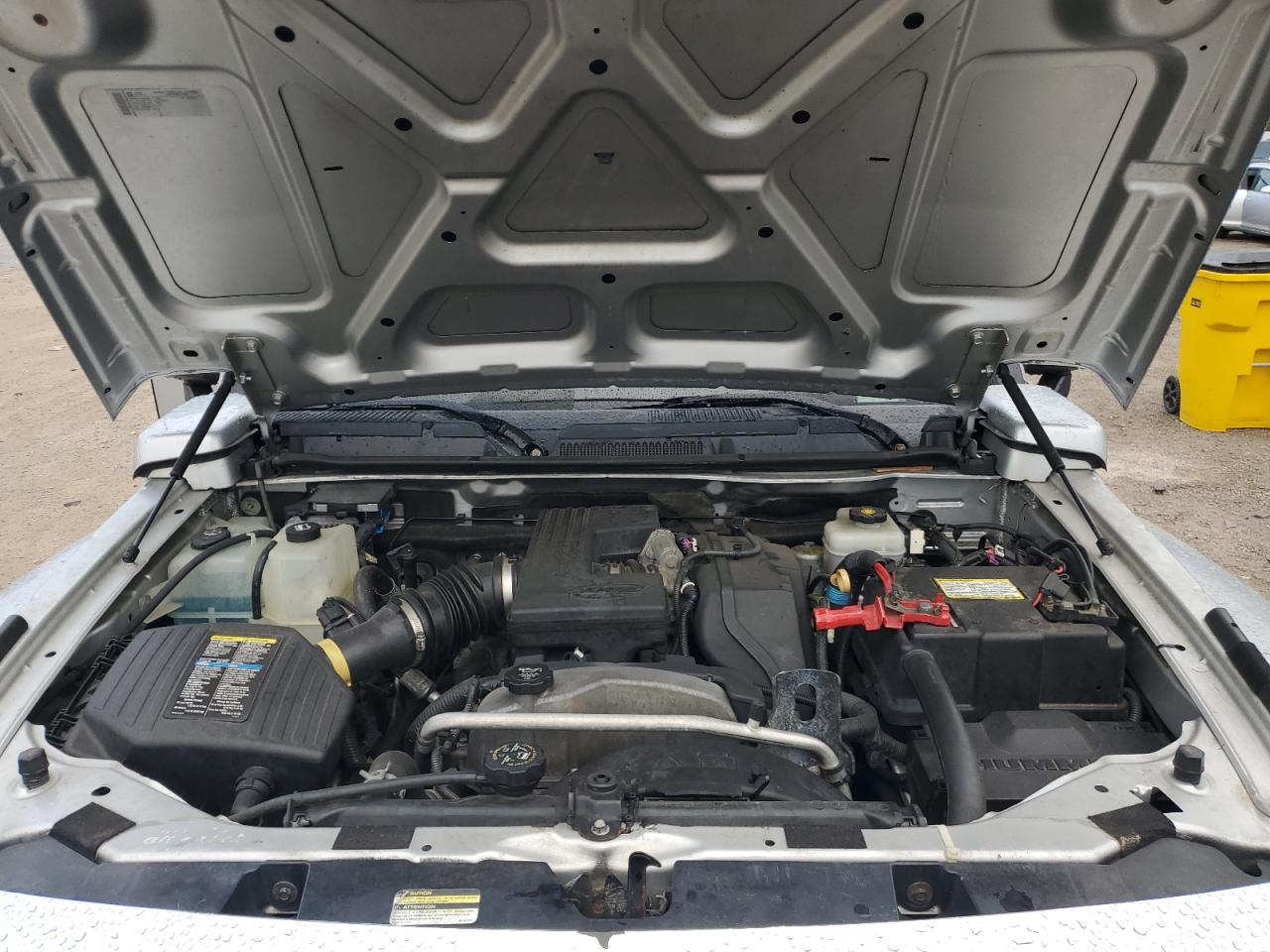 2010 Hummer H3 - Image 12