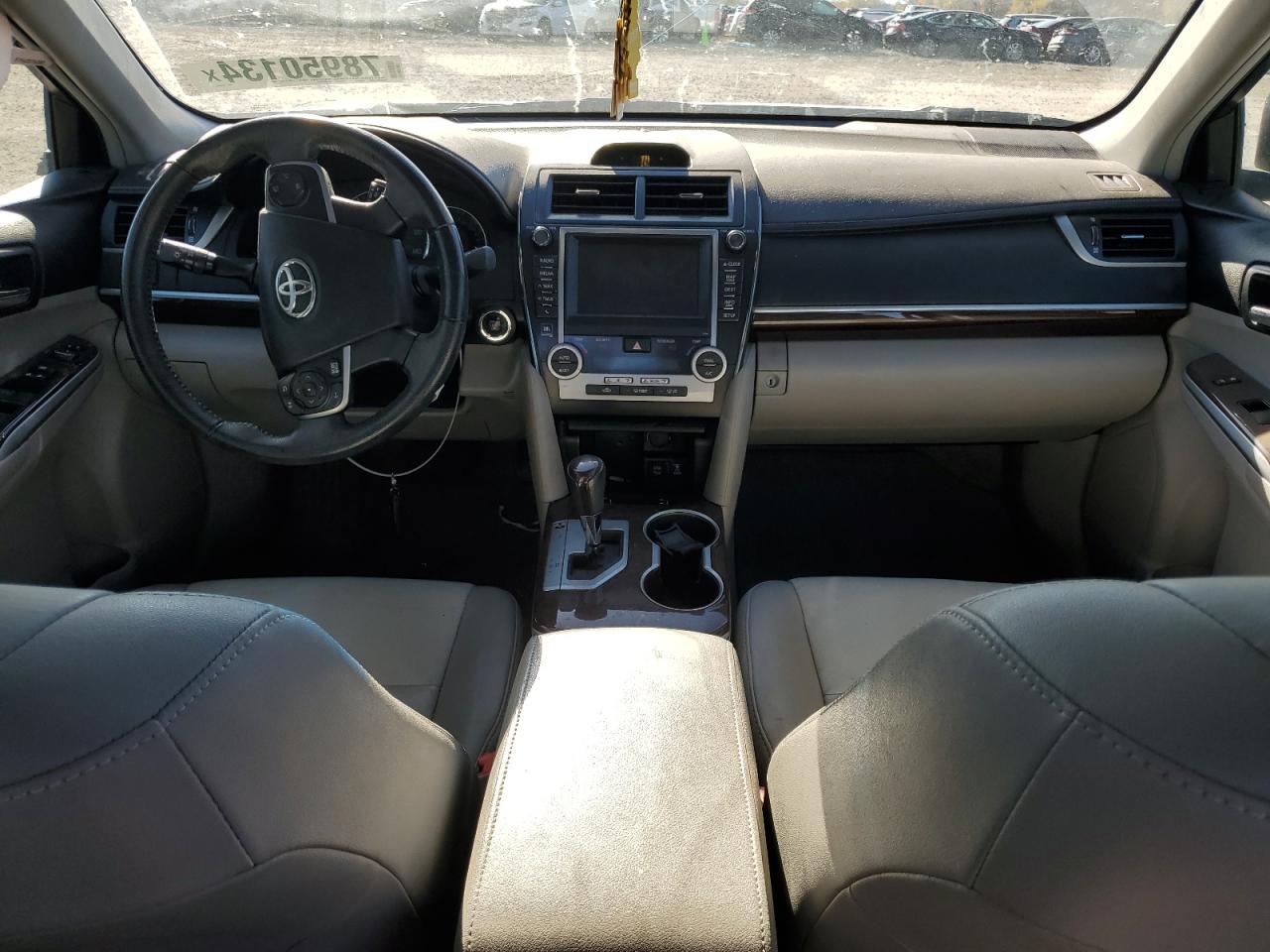 2012 Toyota Camry - Image 8