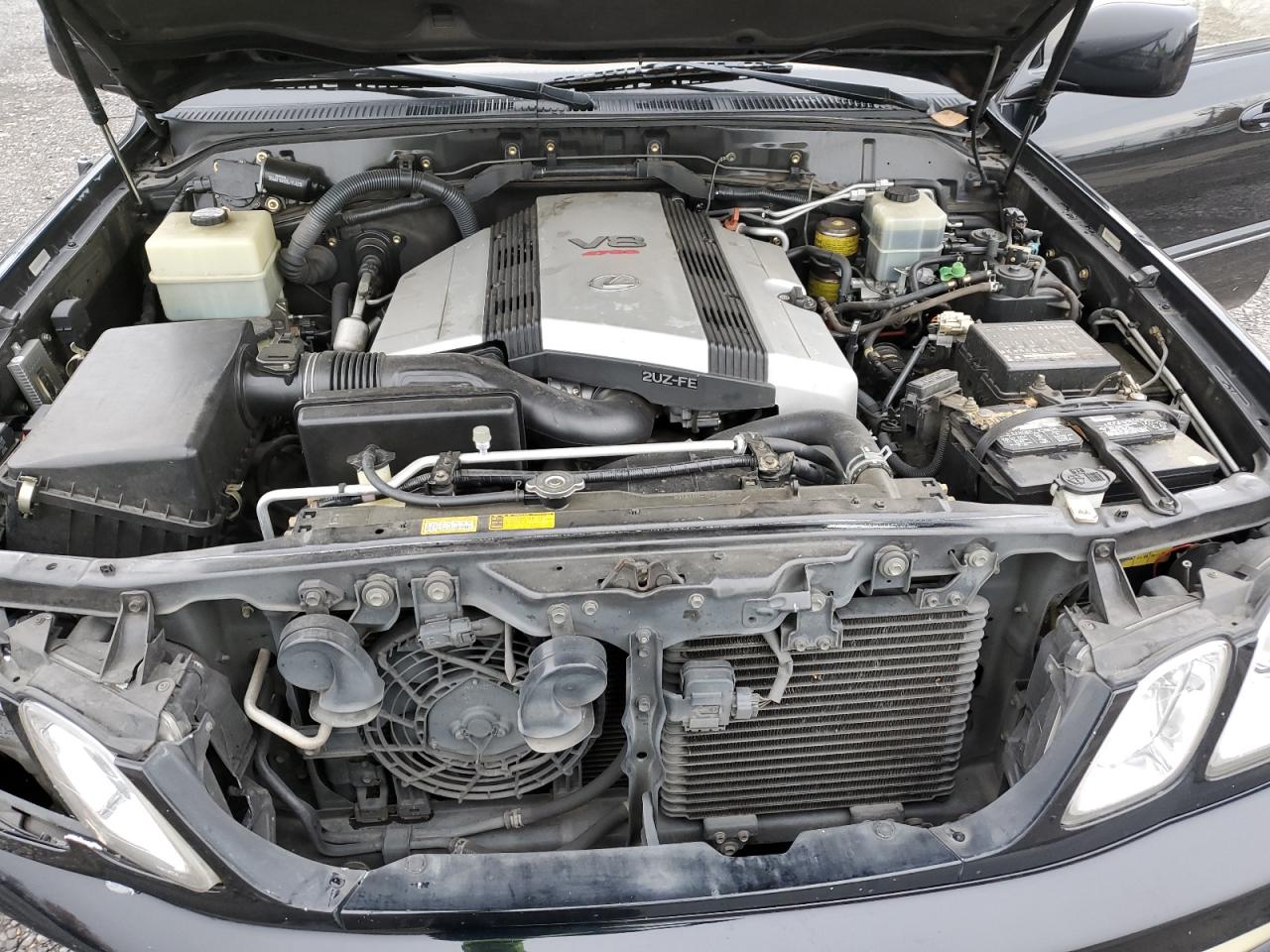 1999 Lexus LX - Image 11