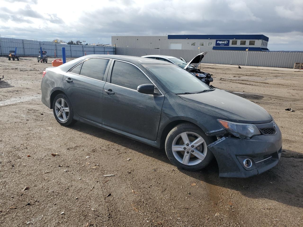 2012 Toyota Camry - Image 4