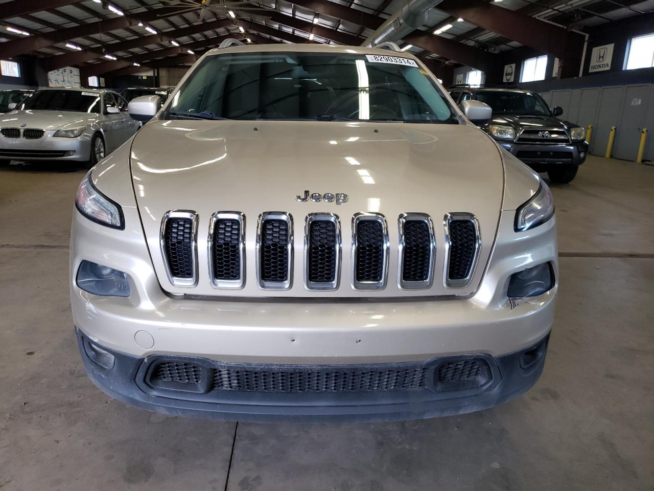 2014 Jeep Grand Cherokee - Image 5