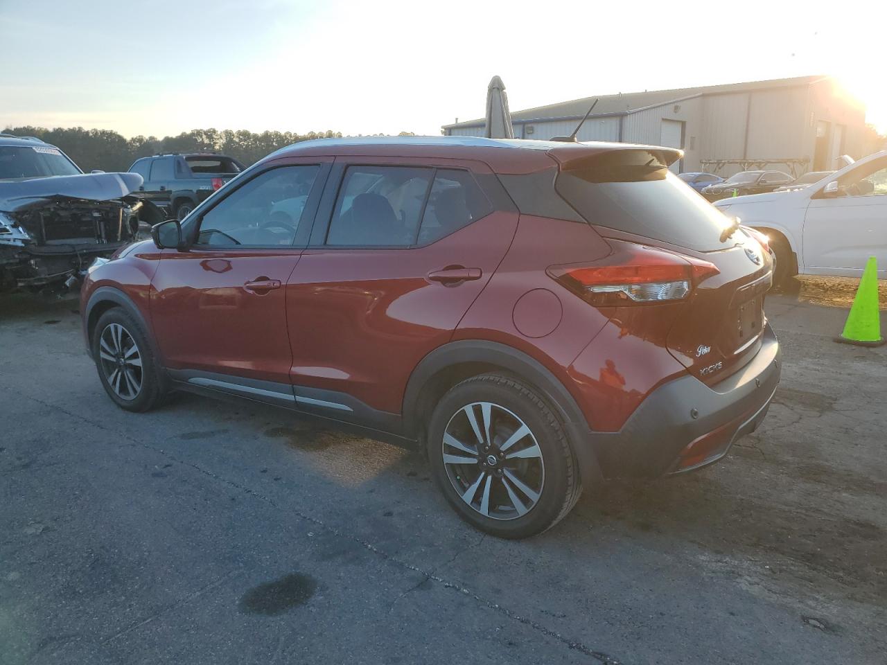 2020 Nissan Kicks - Image 2