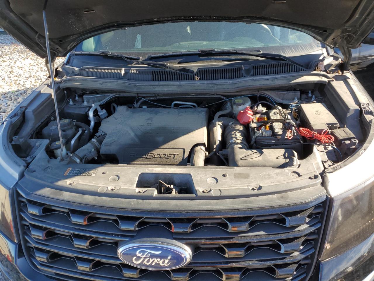 2017 Ford Explorer - Image 13