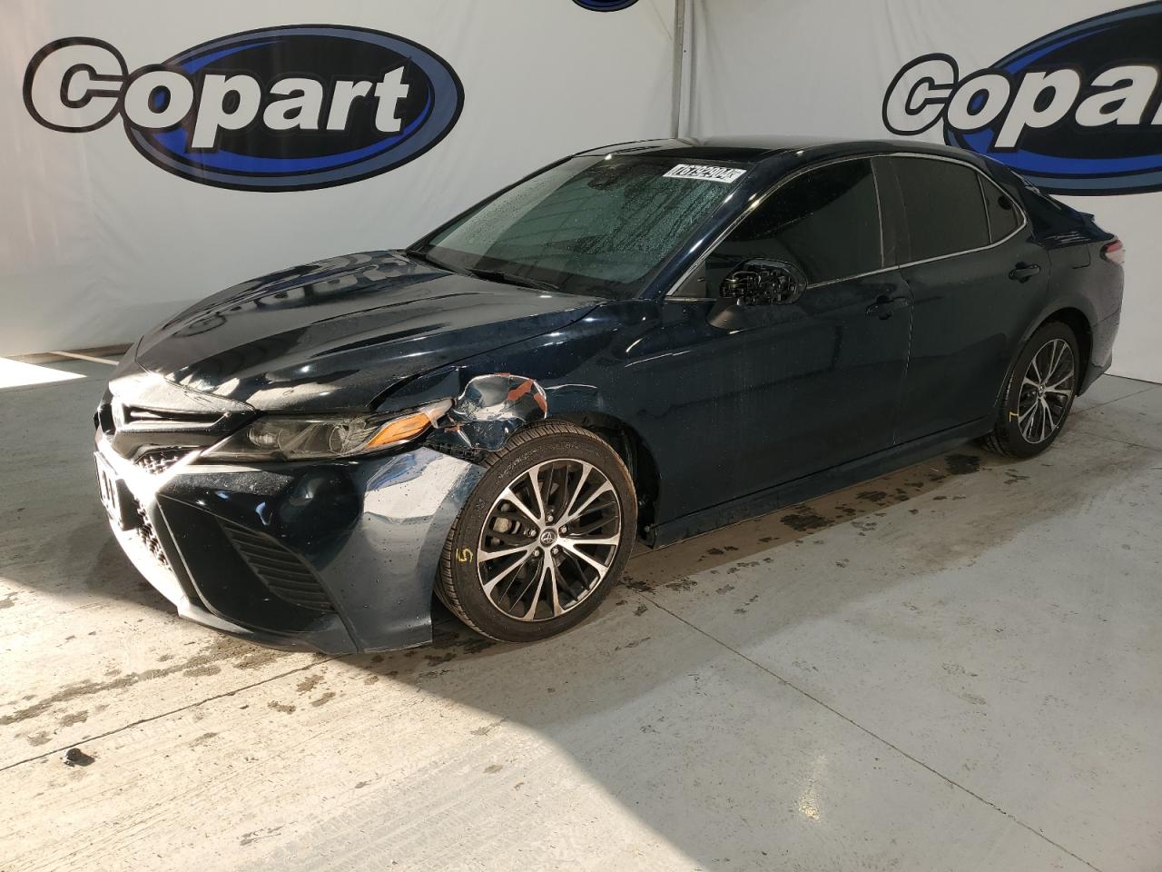 2018 Toyota Camry - Image 1
