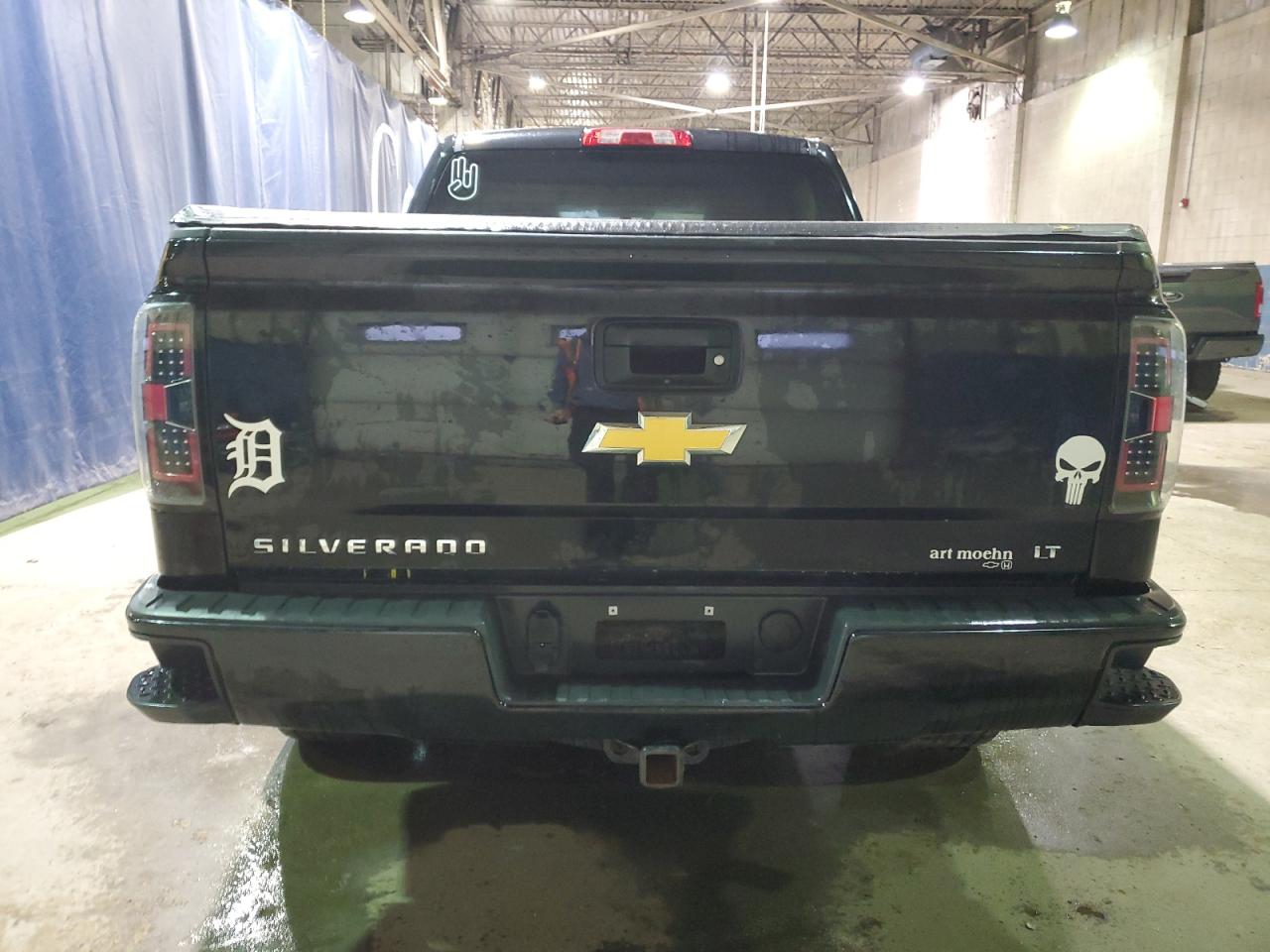 2018 Chevrolet Silverado - Image 6