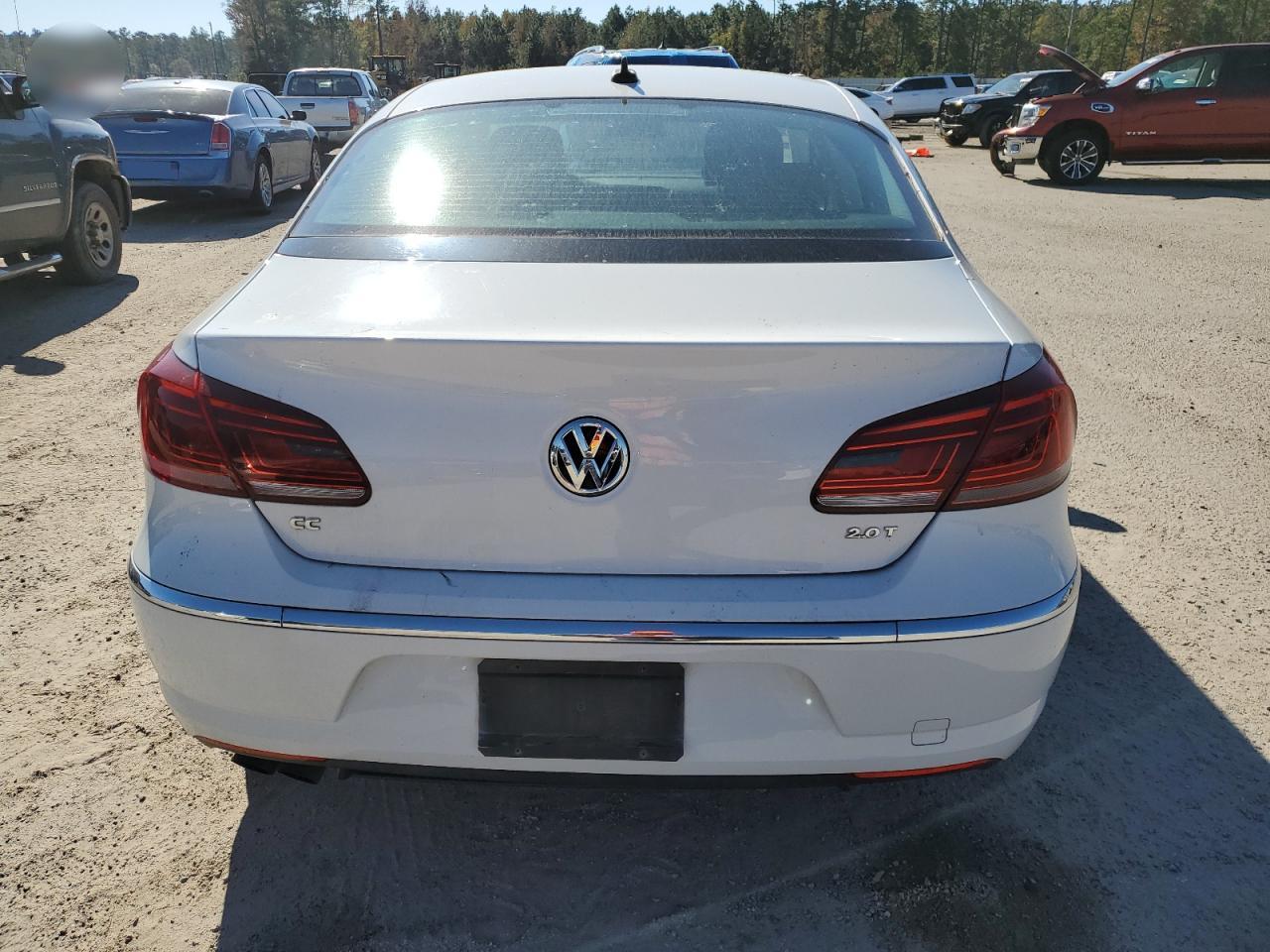 2015 Volkswagen Passat CC - Image 6