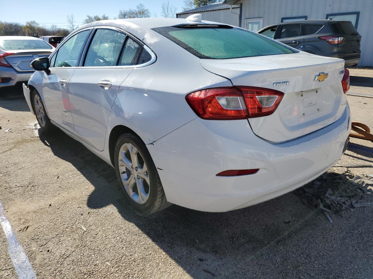 2017 Chevrolet Cruze - Image 2