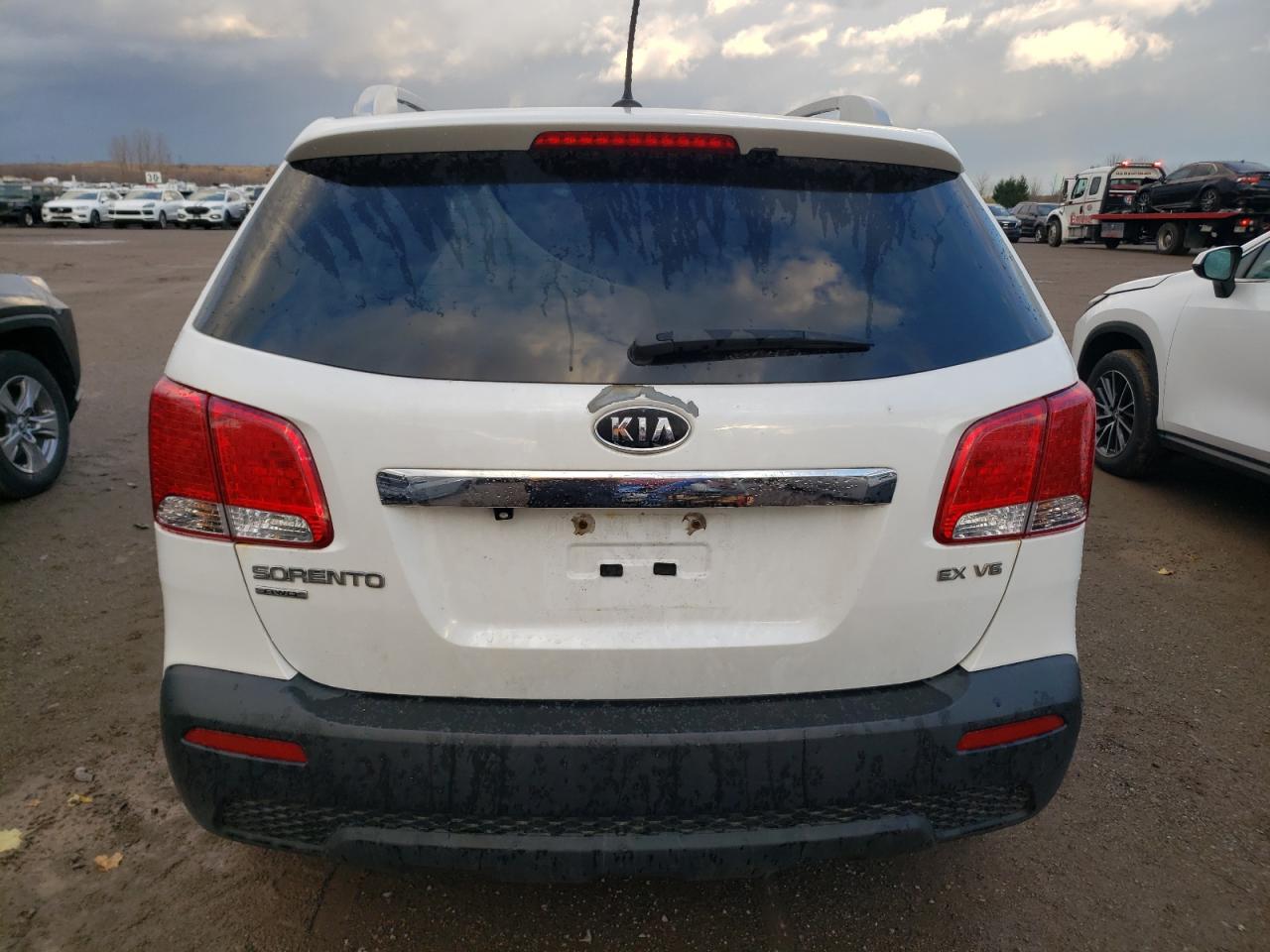 2011 Kia Sorento Ex VIN: 5XYKUDA22BG145395 Lot: 79183754