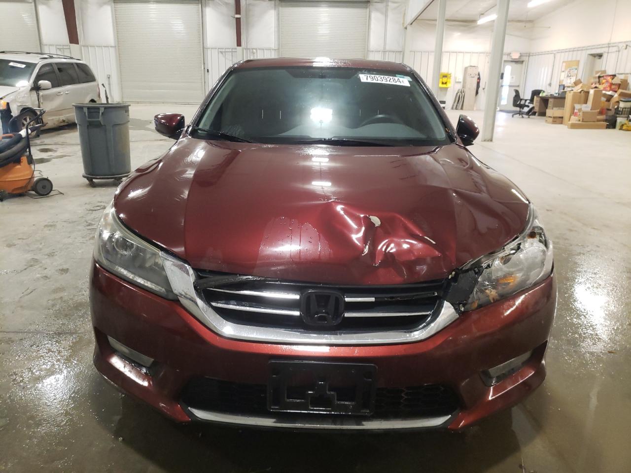 VIN 1HGCR2F50FA062018 2015 HONDA ACCORD no.5