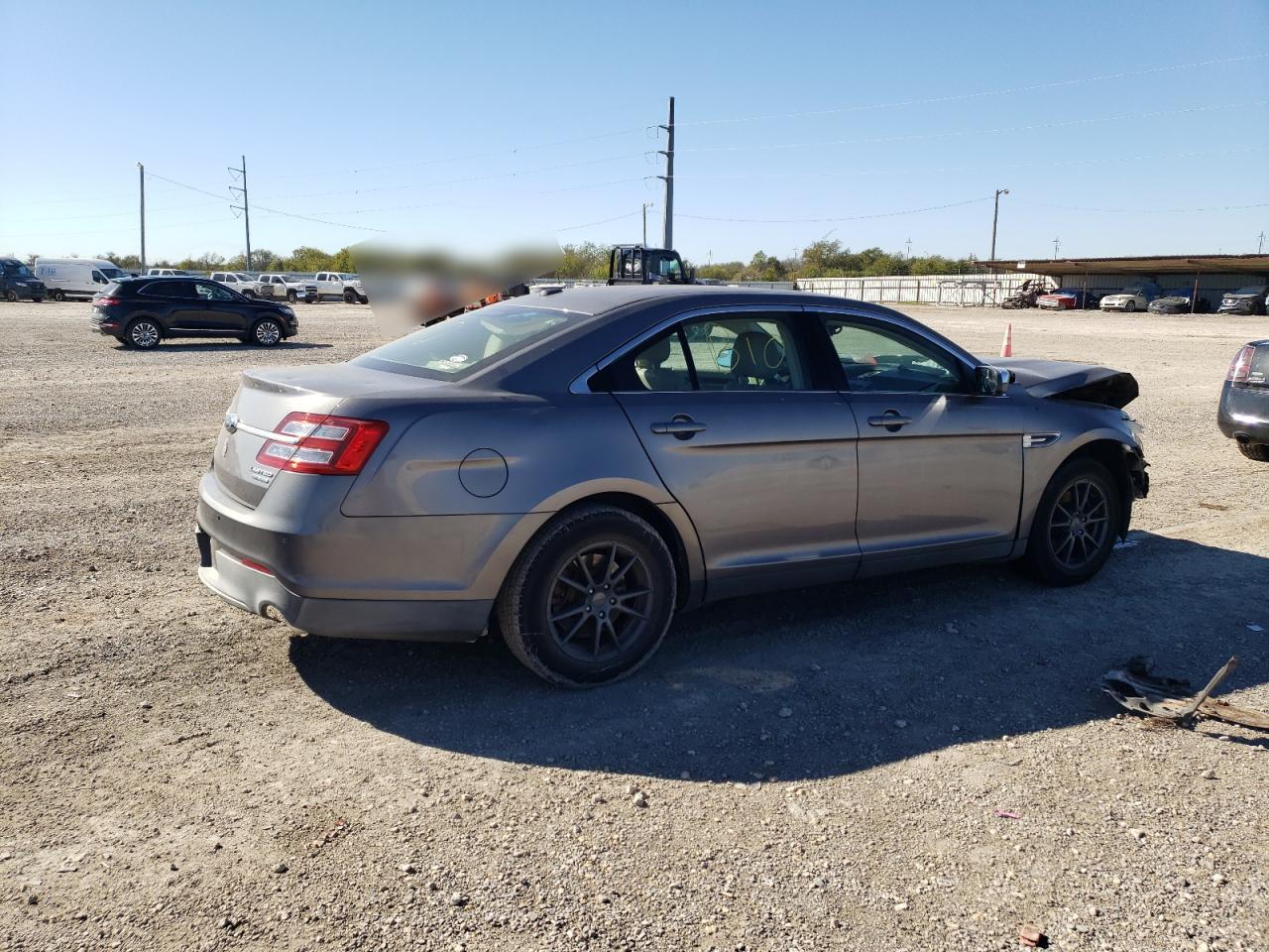 2014 Ford Taurus - Image 3