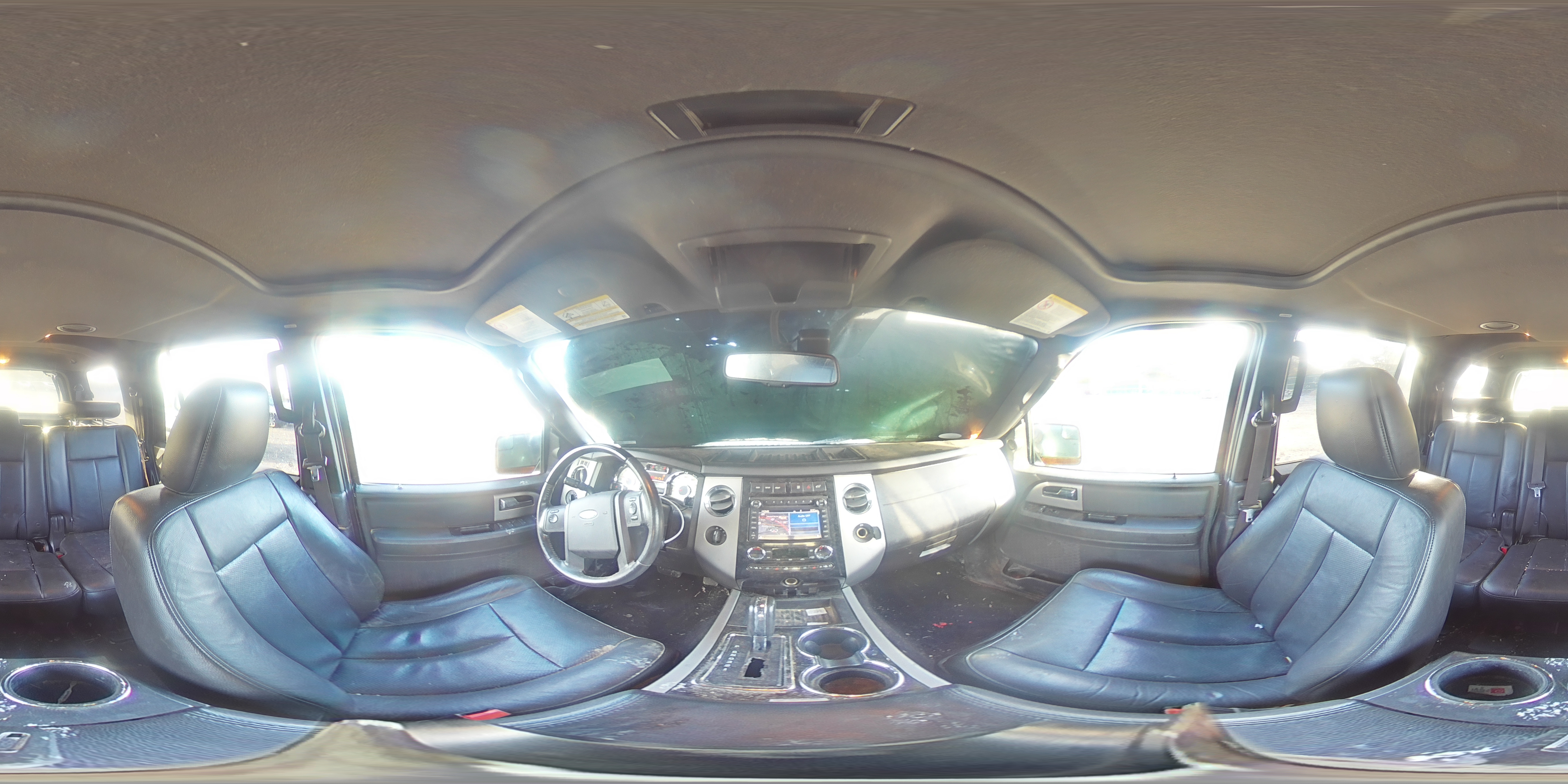 2014 Ford Expedition - Image 13