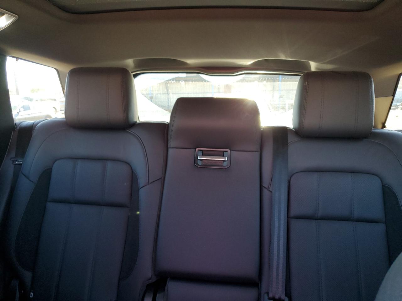 2020 Land Rover Range Rover - Image 10