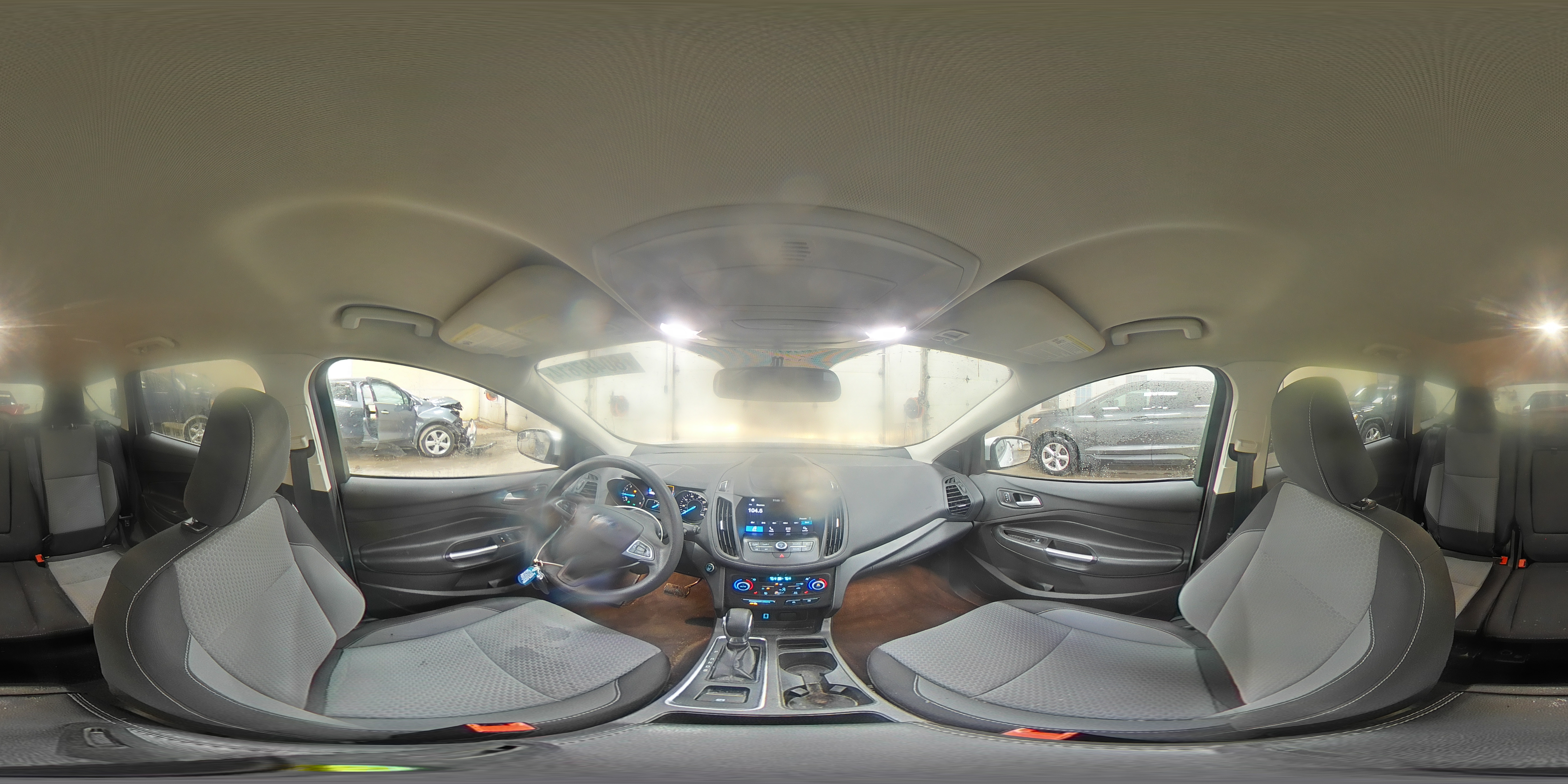 2019 Ford Escape - Image 15