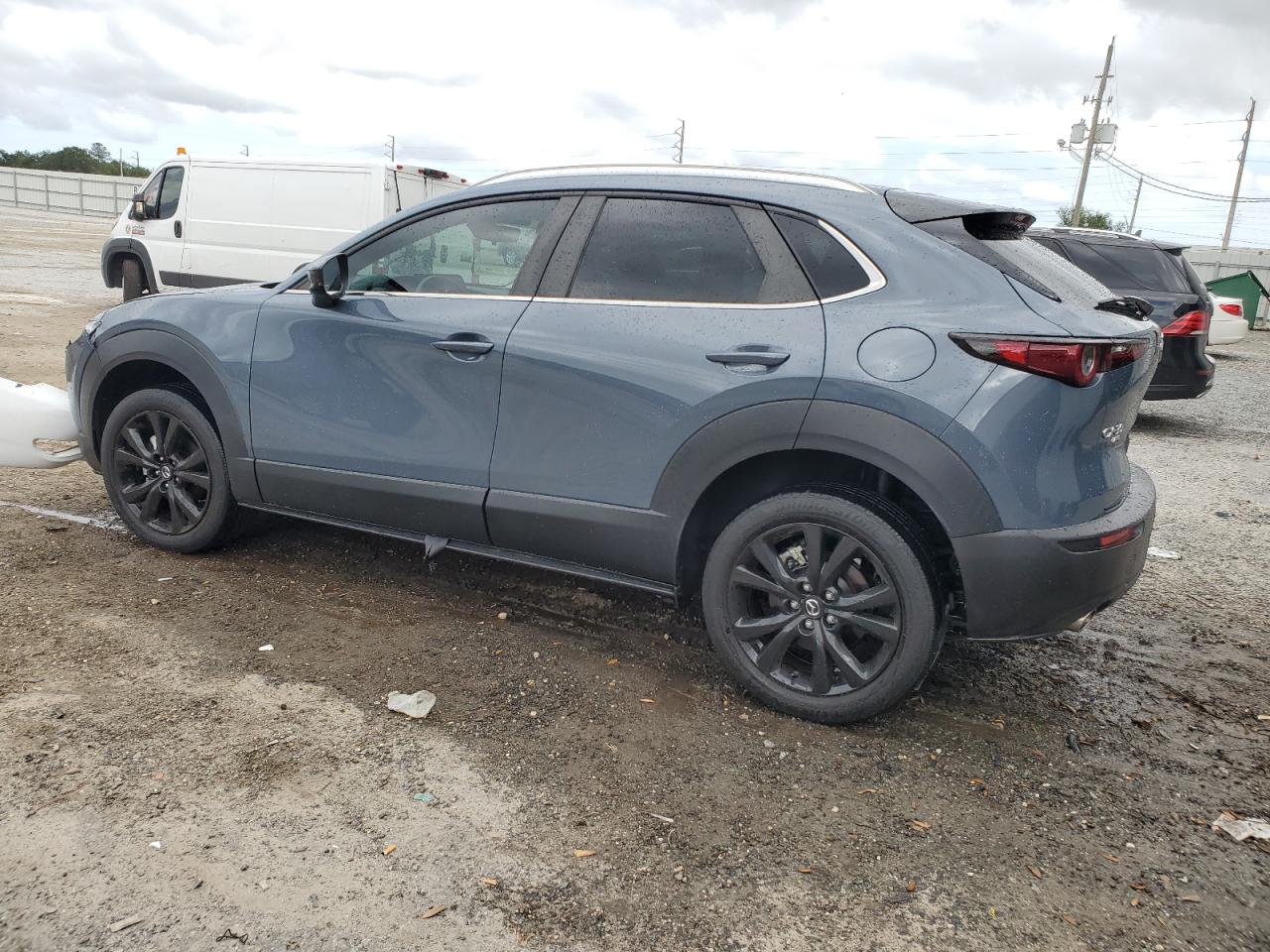 VIN 3MVDMBCL0NM420688 2022 MAZDA CX30 no.2