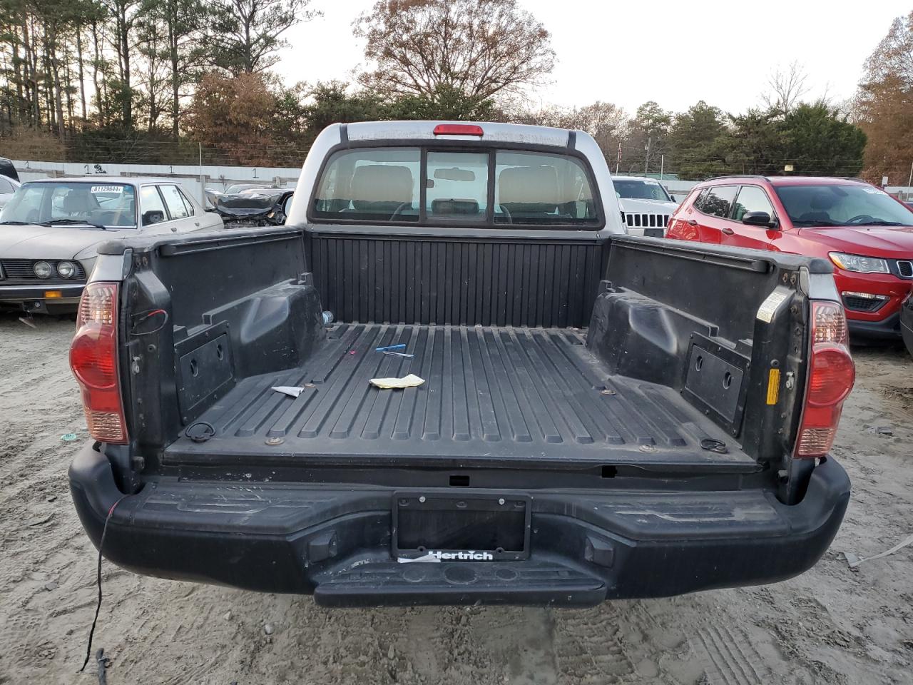 2014 Toyota Tacoma - Image 6