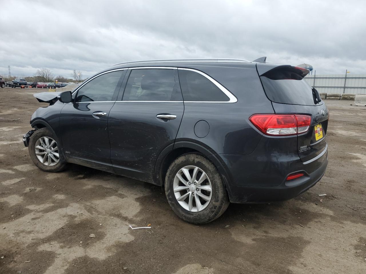 2018 Kia Sorento - Image 2