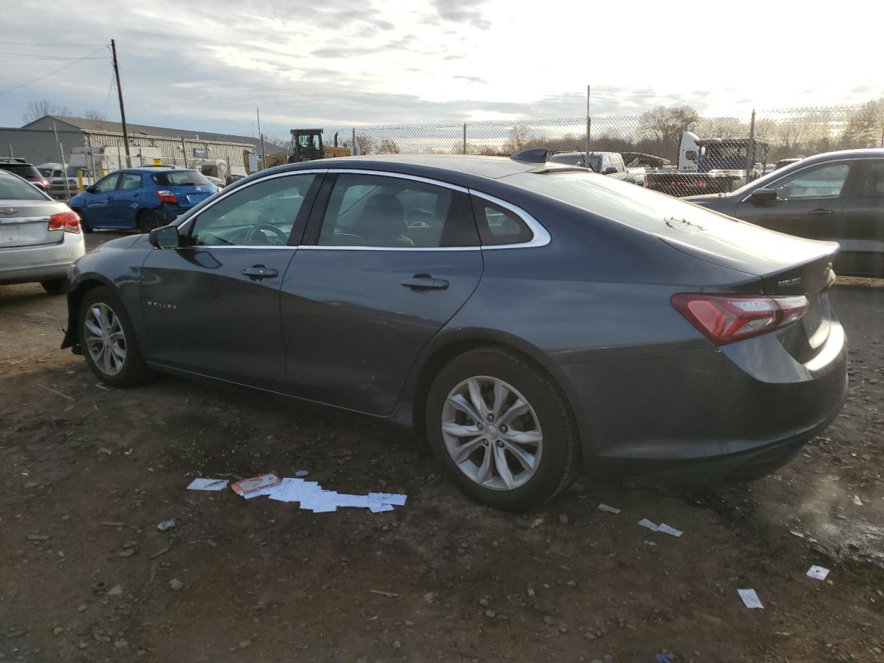 2020 Chevrolet Malibu - Image 2