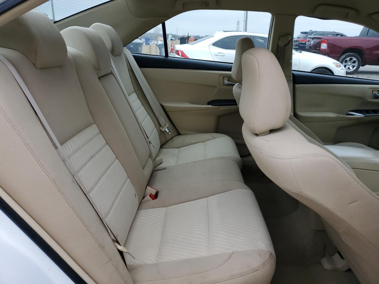 2015 Toyota Camry - Image 10