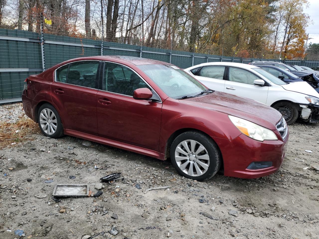 2010 Subaru Legacy - Image 4