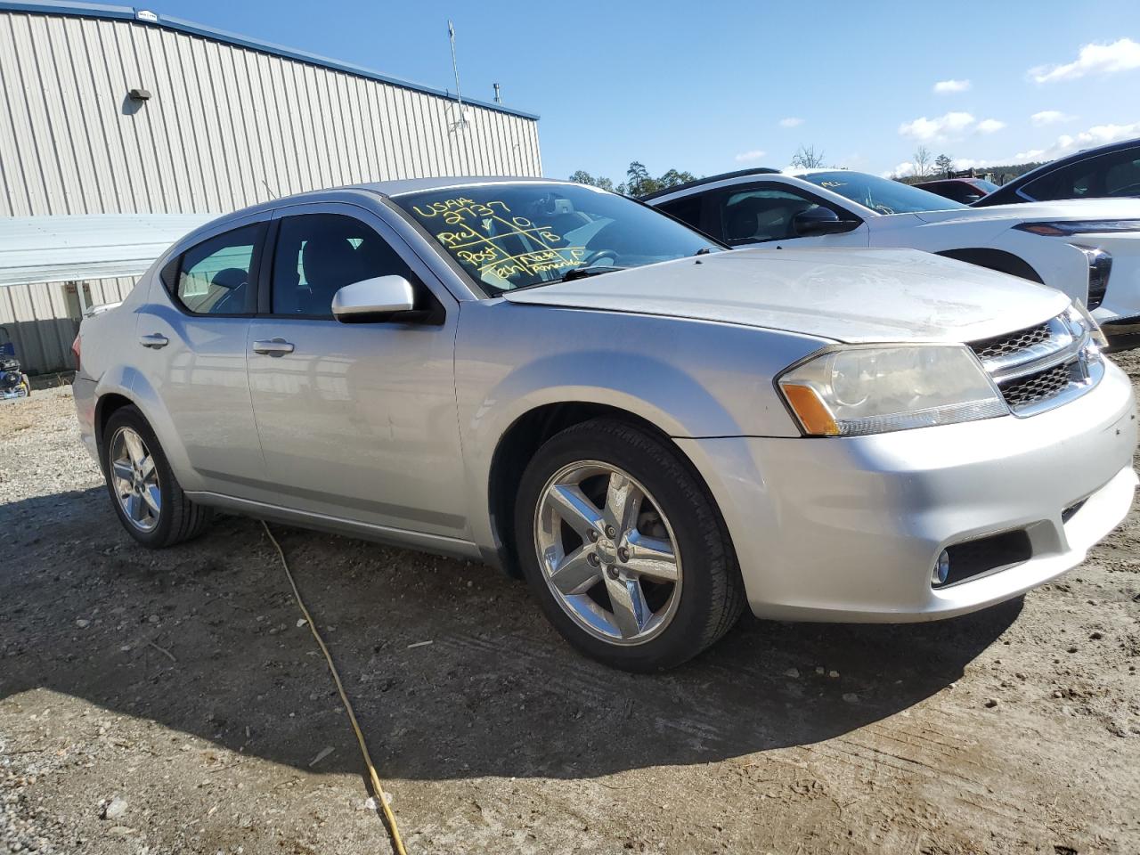 2011 Dodge Avenger - Image 4