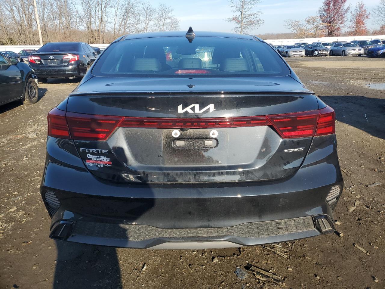 2023 Kia Forte - Image 6