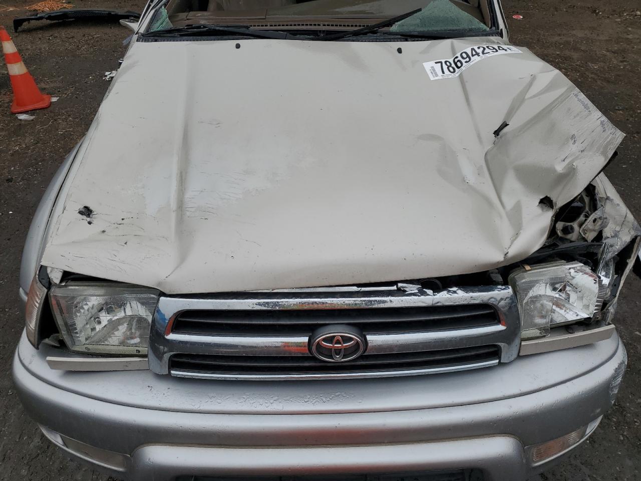 1999 Toyota 4Runner - Image 13