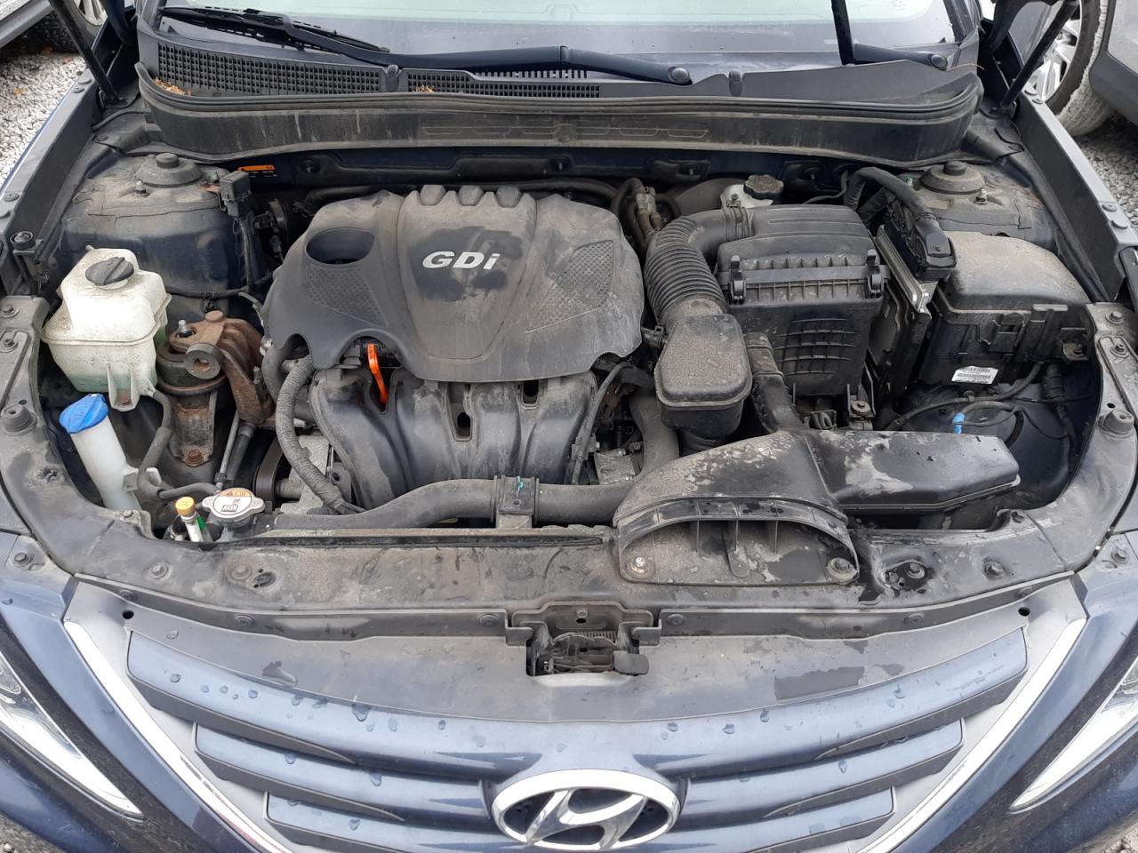 2014 Hyundai Sonata - Image 11