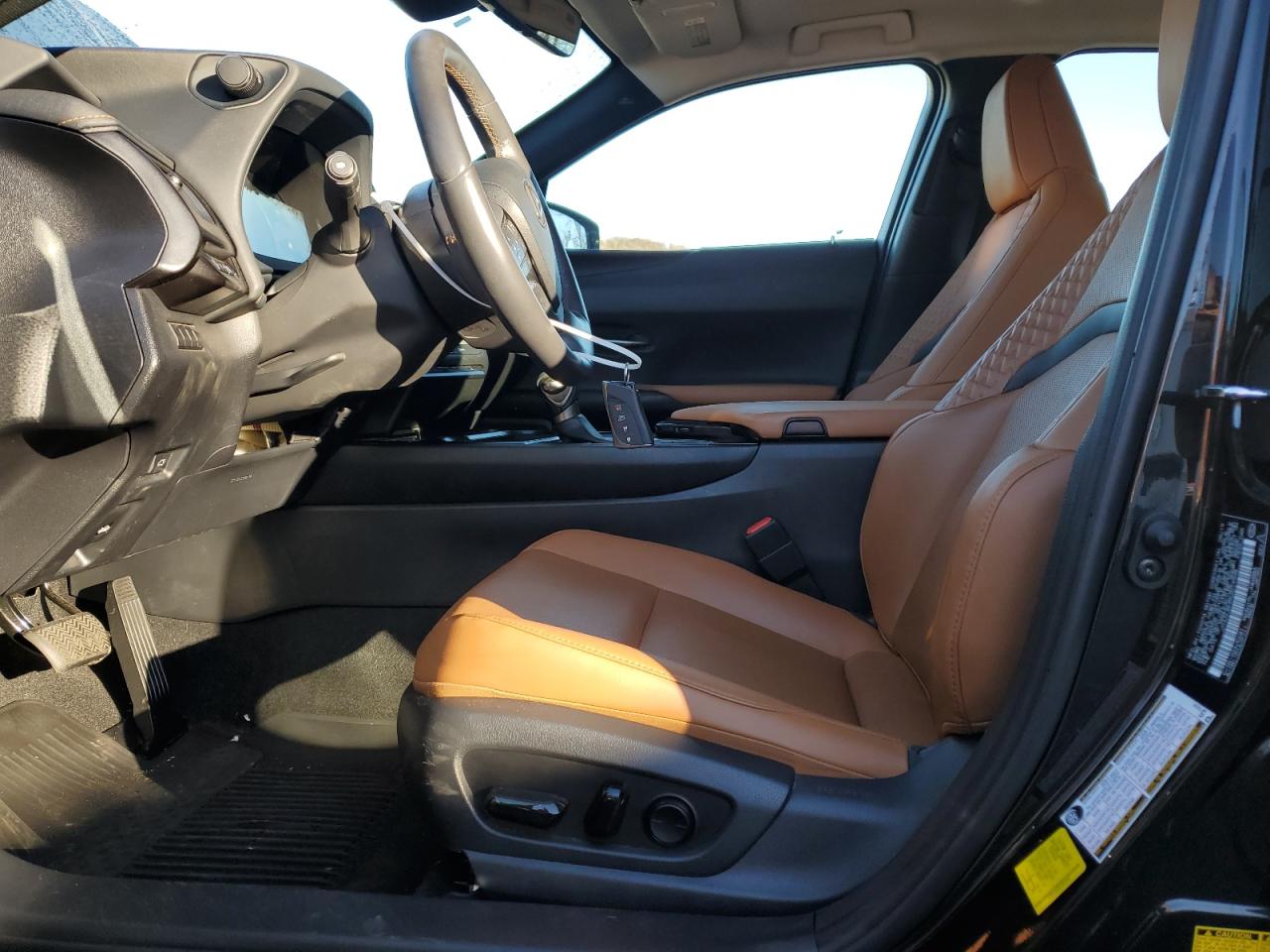 2019 Lexus UX - Image 7