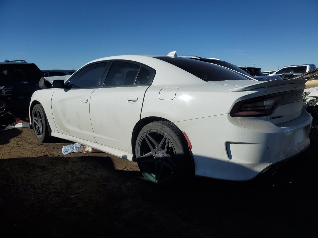 VIN 2C3CDXHG9KH512998 2019 DODGE CHARGER no.2