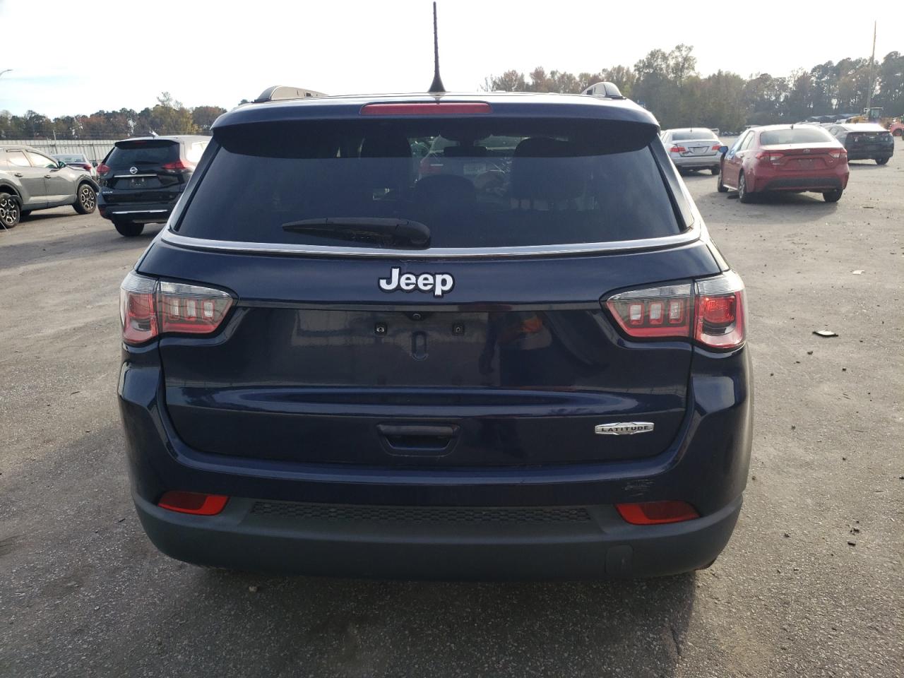 2019 Jeep Compass Latitude VIN: 3C4NJCBB2KT693081 Lot: 81232934