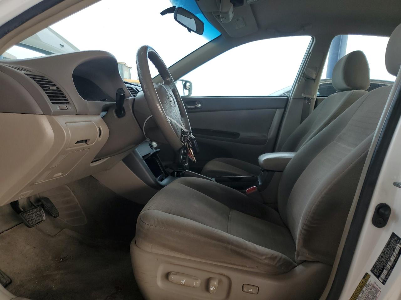 2006 Toyota Camry - Image 7